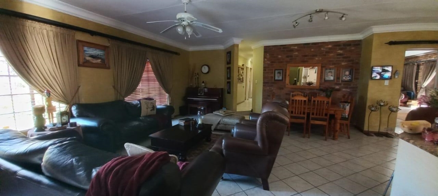 4 Bedroom Property for Sale in Cashan North West